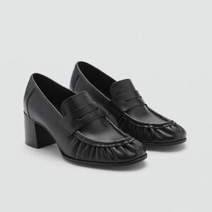 $199 NW Mango MNG HEELED LEATHER PENNY LOAFERS WITH PLEAT DETAIL Euro 39 US 8.5